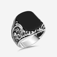 Black Onyx Regal Ring