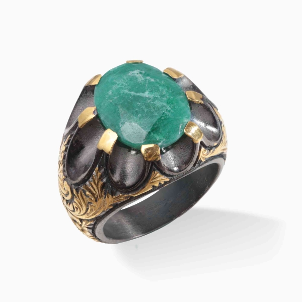 Root Emerald  Stone Silver Ring