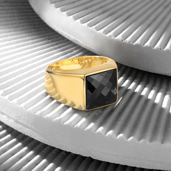 14K Solid Gold Basic Ring with Black Zircon