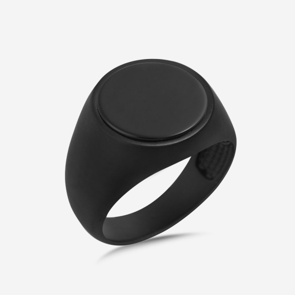 The Blackest Ring | Onyx Stone